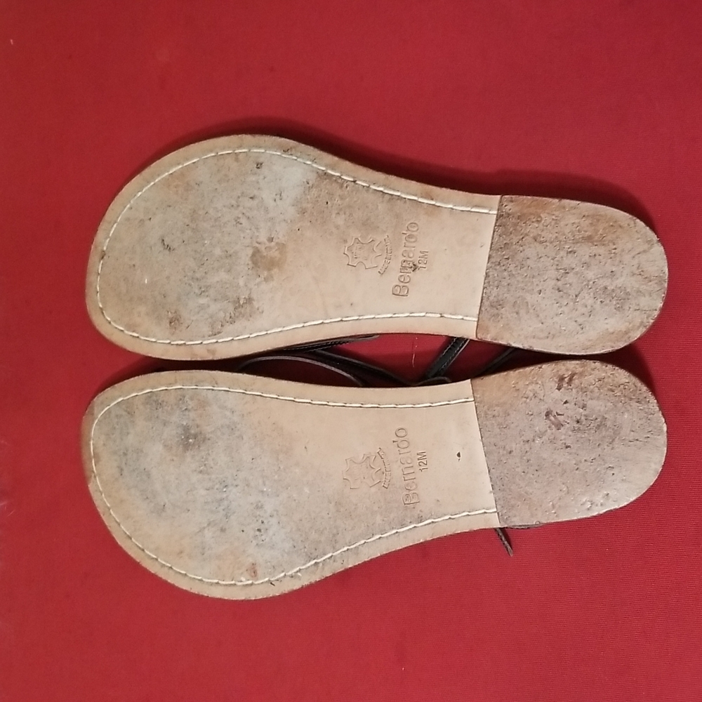 BERNARDO SANDALS - Picture 5 of 8